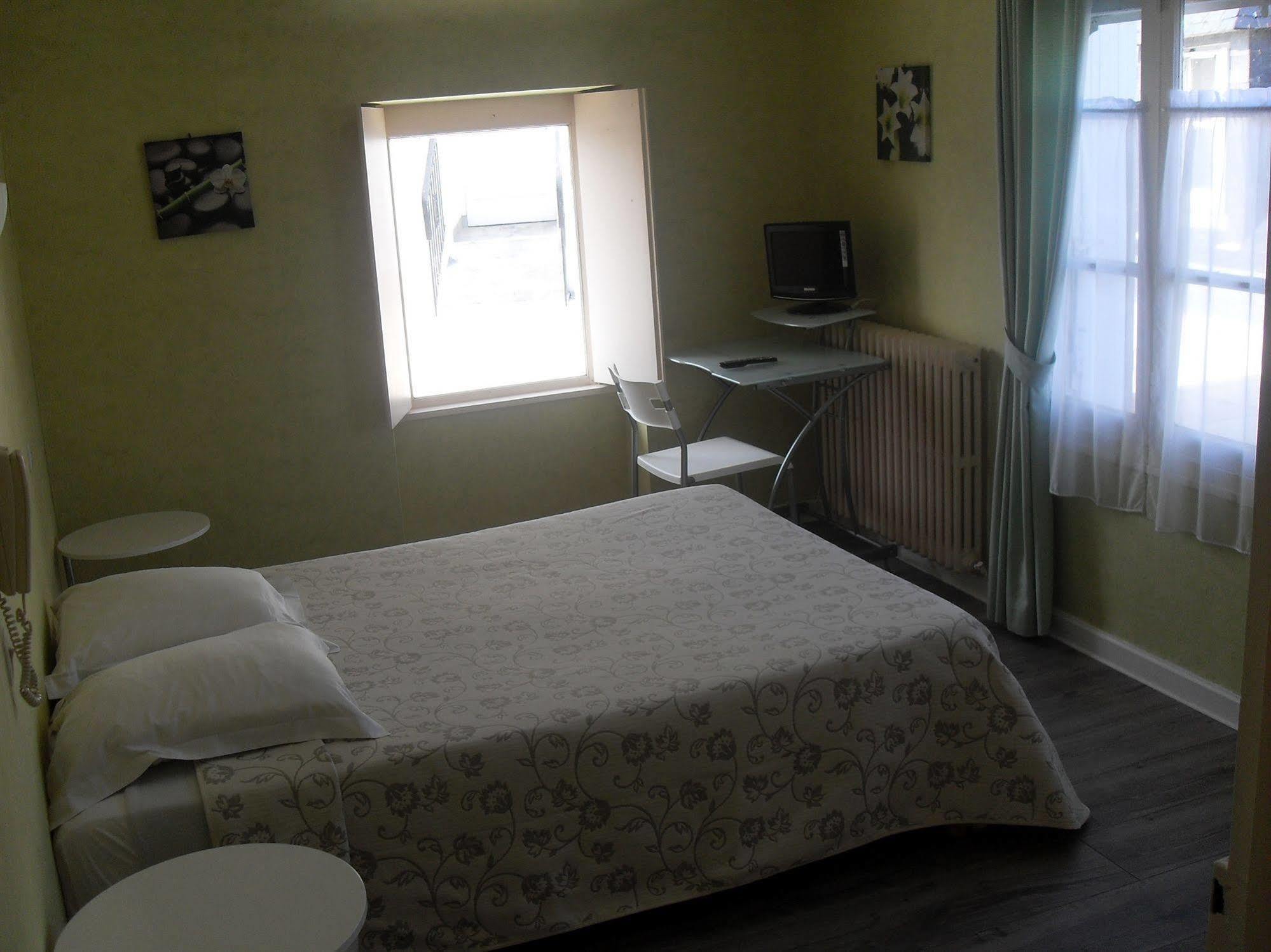 Hotel Restaurant Bocher Ploubazlanec Εξωτερικό φωτογραφία