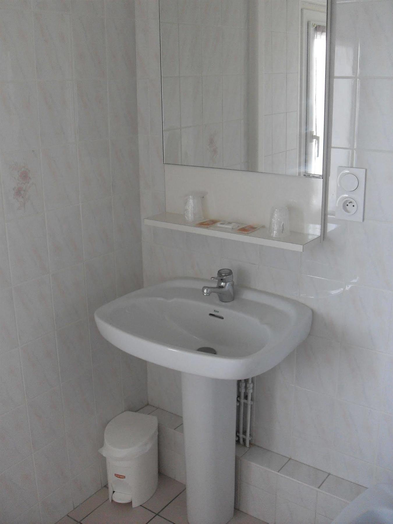 Hotel Restaurant Bocher Ploubazlanec Εξωτερικό φωτογραφία